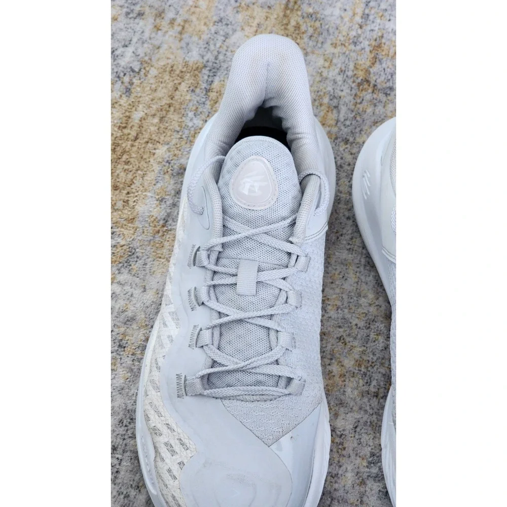 Under Armour Men's Curry Flow 11 TB  Gray White Basketball Shoes Size 11